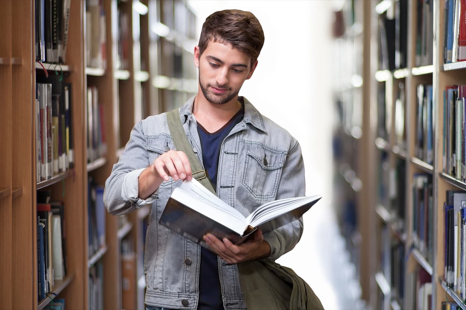 Qué estudiar para no ganar en pesos y dónde hacerlo