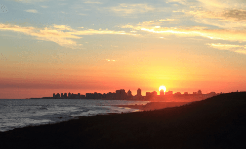 Uruguay: los argentinos quieren hacerlo Singapur (mal plan)